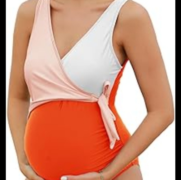 Mae Stylish Colorblock Swimsuit - Picture 4 of 14